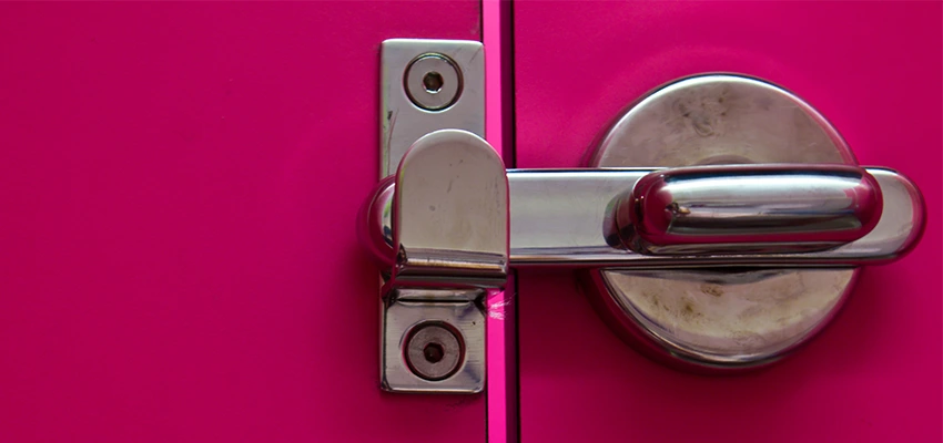 Childproof Gate Lock in San Pablo, California