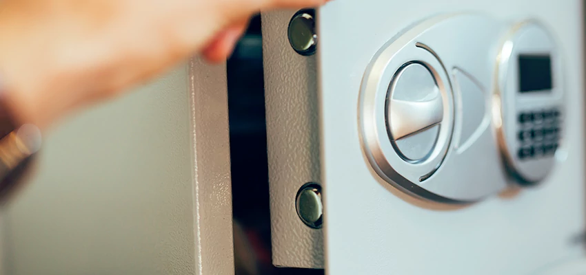 Fingerprint Safe Openers in San Pablo, CA